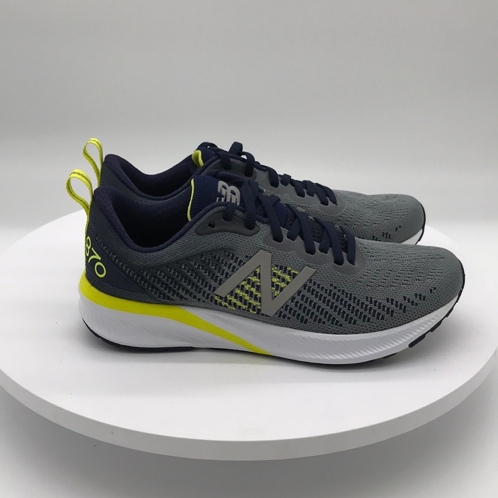 New Balance Mens  Running Shoes size 7 US